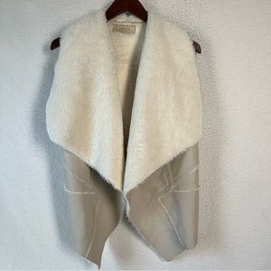 Blank NYC cream faux fur shearling vest open waterfall front fluffy soft large